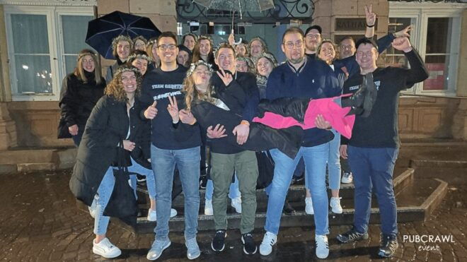 Stuttgart: Private PubCrawl - Water Activities