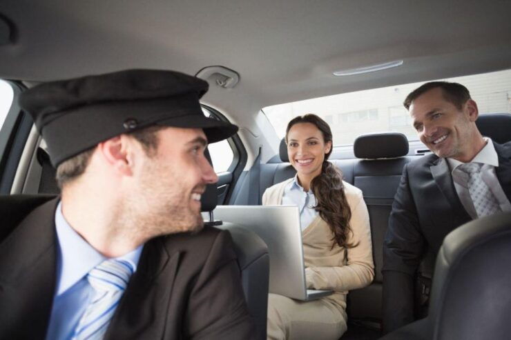 Stuttgart: Private Transfer To/From Stuttgart Airport (Str) - Seamless and Efficient Airport Transfers