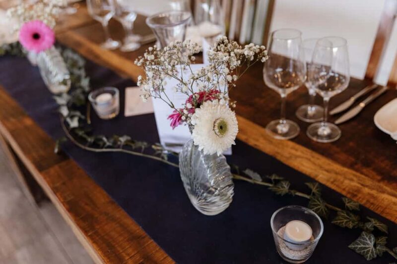 Stuttgart: Valentine's Day Candlelight Dinner - Good To Know