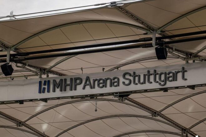 Stuttgart: VfB Fan-Tour at the MHPArena - Meeting Point and Directions