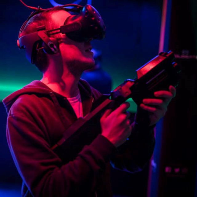 Stuttgart: VR Gate Rental - Free Cancellation and Flexible Payment Options