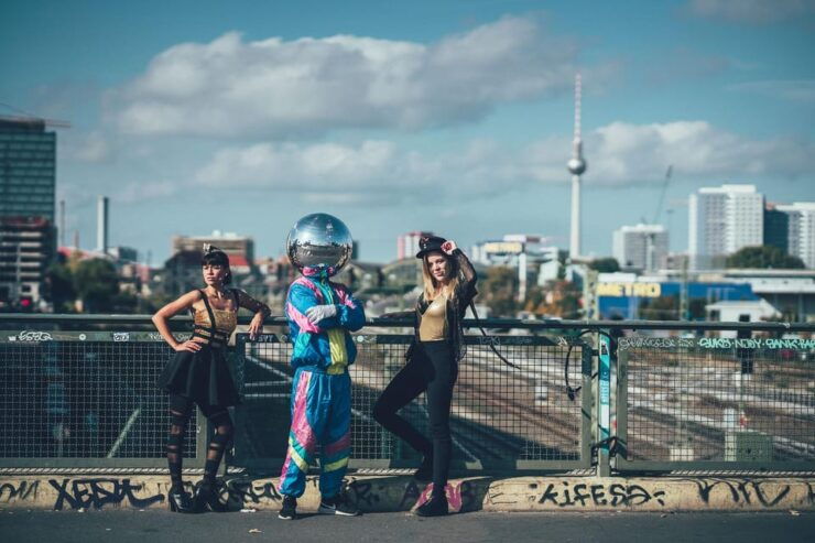 Subculture and Art Tour - Experience Highlights