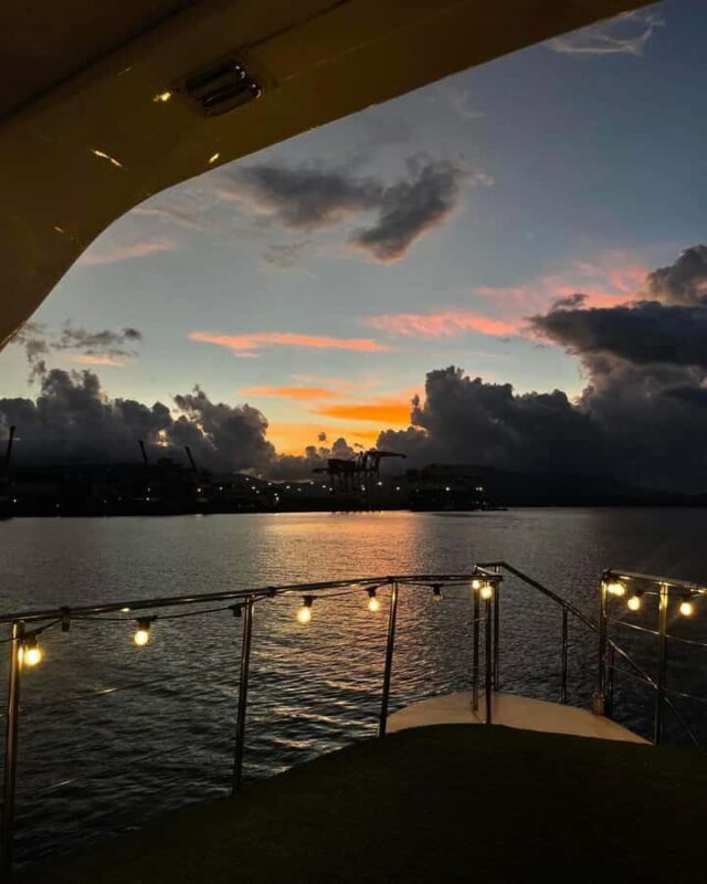 Subic: Sunset Dinner Yacht Cruise from Manila - A Closer Look at the Experience