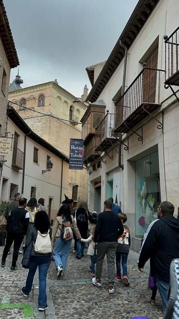 Subway Toledo: Night Tour 4 Subways Including Thermae - Guided Experience in Spanish