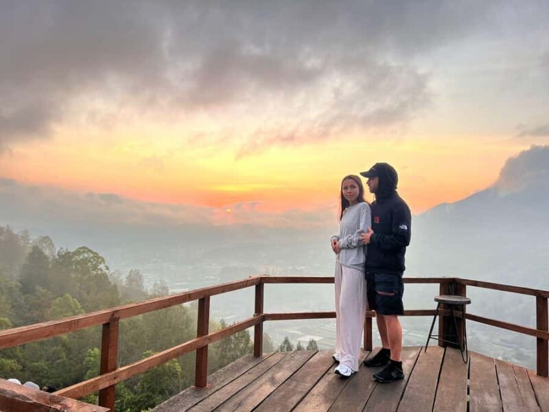 Sukawana Jeep Sunrise & Black Lava Tour - Starting the Day with a Sunrise: What to Expect