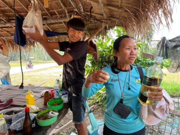 Sukhothai: Full-Day Historical Park Cycling Tour With Lunch - Pickup and Transportation Details