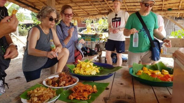 Sukhothai: Full-Day Historical Park Cycling Tour With Lunch - Common Questions