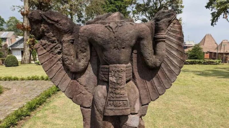 Sukuh & Cetho Temples, Tea Plantation in Kemuning Hills - FAQ