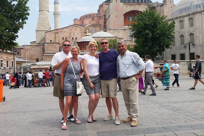 Sultanahmet Old City Tour - Minimum Traveler Requirement