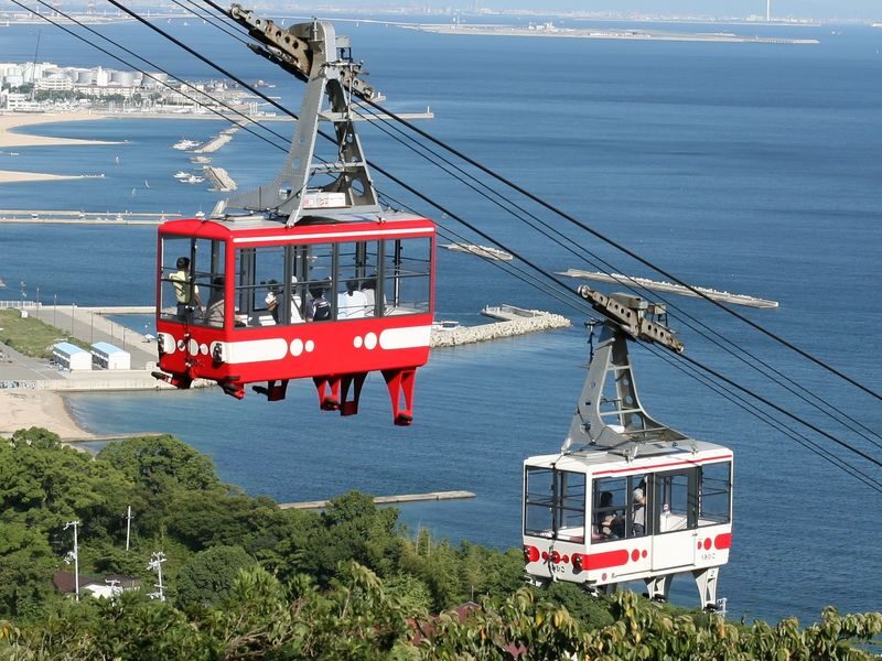 Sumaura Sanjo Yuen Park Round-Trip Sightseeing Ticket - The mountain ride is part of the attraction