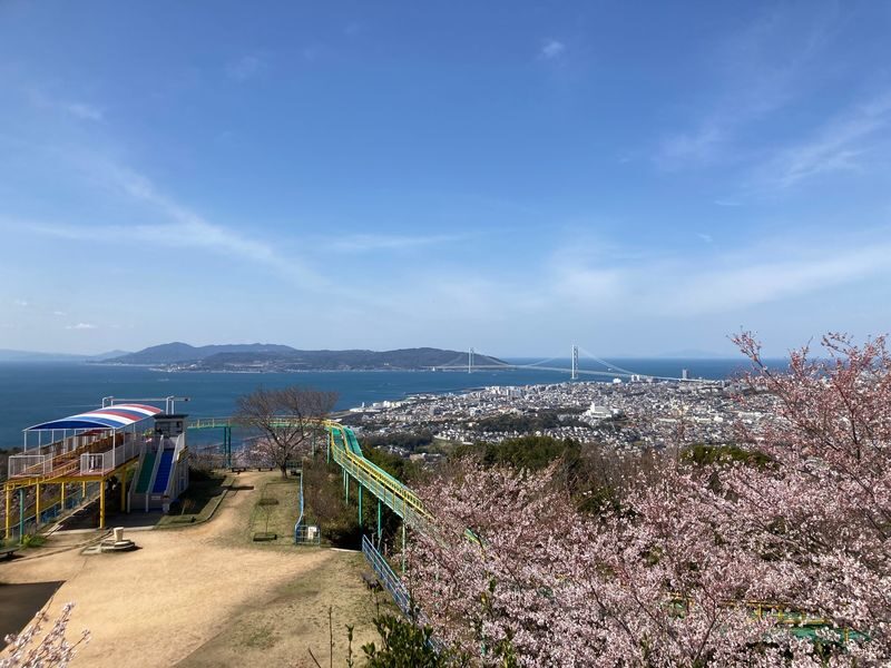 Sumaura Sanjo Yuen Park Round-Trip Sightseeing Ticket - Course A adds an open-air sightseeing lift
