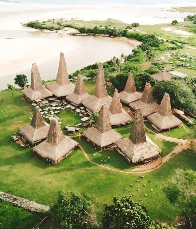 Sumba Island: Private Car Customized Tour with Driver - What to Expect from the Sumba Island Private Car Tour