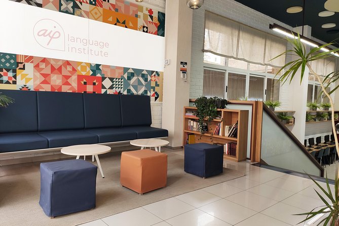 Summer Camp Con Clase De Español - Location and Facilities