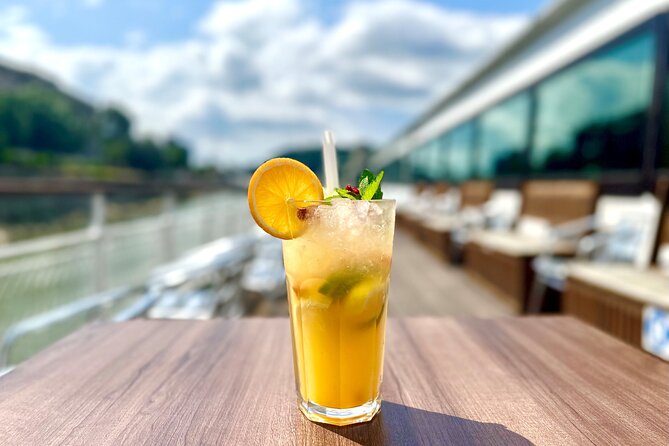 Summer Daytime Cruise on the Danube With Drink Options - Drink Options