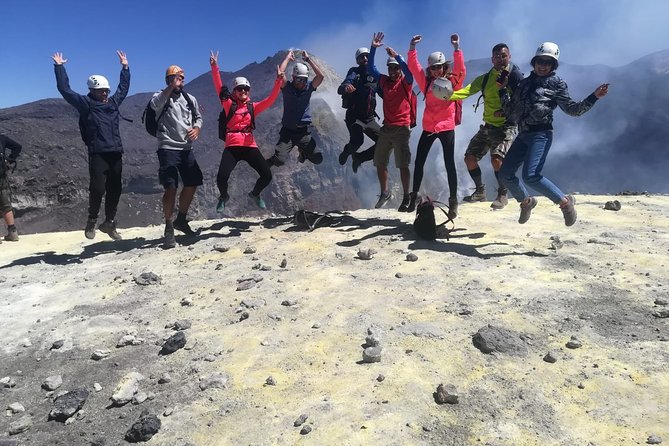 Summit Craters Excursion (3357 M.) - Pricing and Booking