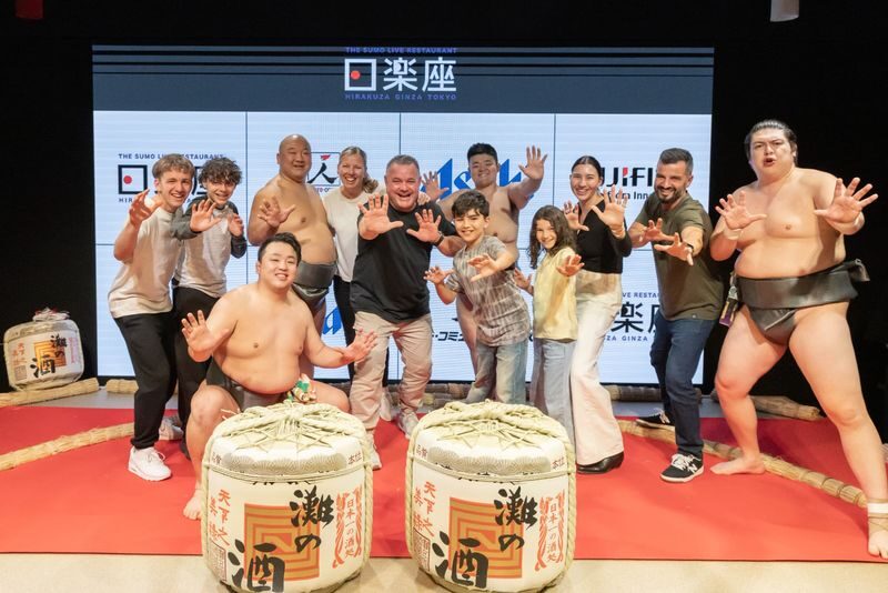 Sumo Show with Traditional Meal Course at HIRAKUZA GINZA TOKYO - Dietary needs and small planning details