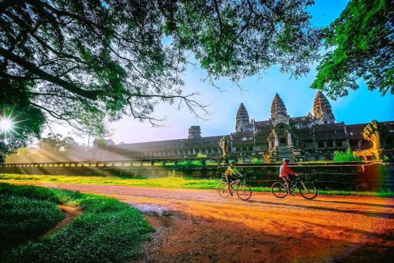 Sun-Kissed Angkor: A Journey from Light to Twilight - Who Should Consider This Tour?
