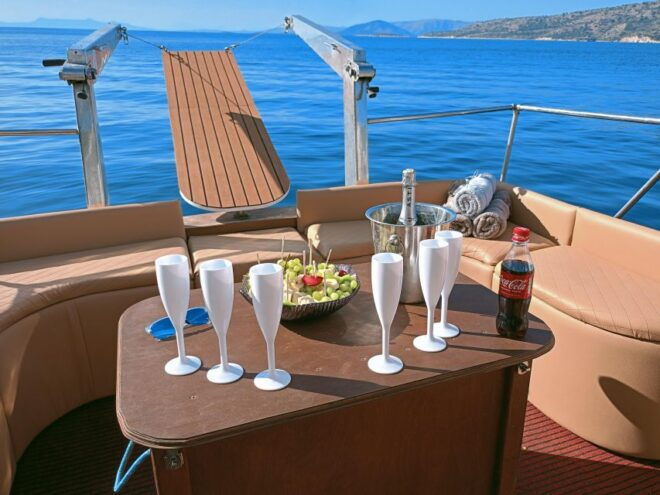 Sun & Sea Vip Cruises / Private Luxury Boat Trips - Corfu Fortress - a Glimpse Into History