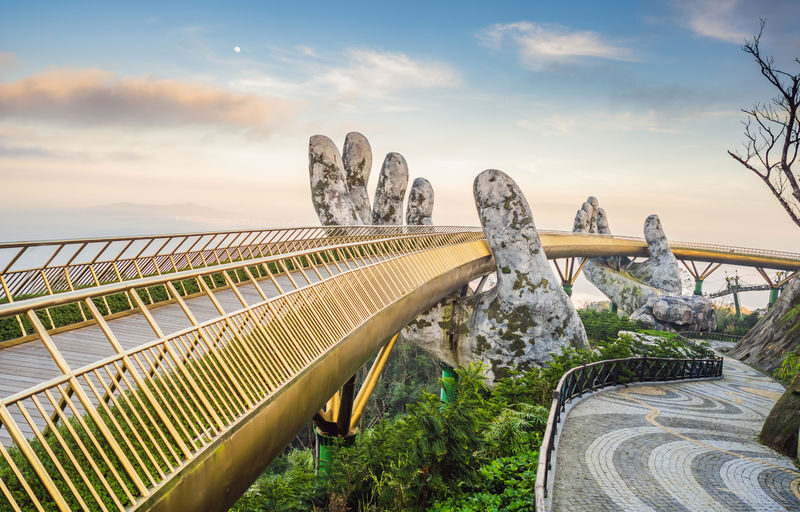 Sun World Ba Na Hills Tickets - Start with the cable car, not the photo