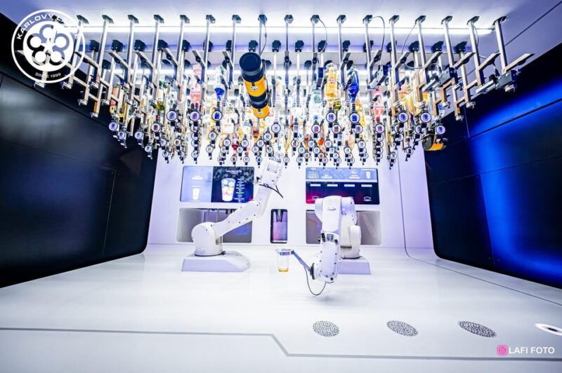 Sunday Party in Prague | Admission Ticket - What Makes the Robotic Bar Special?
