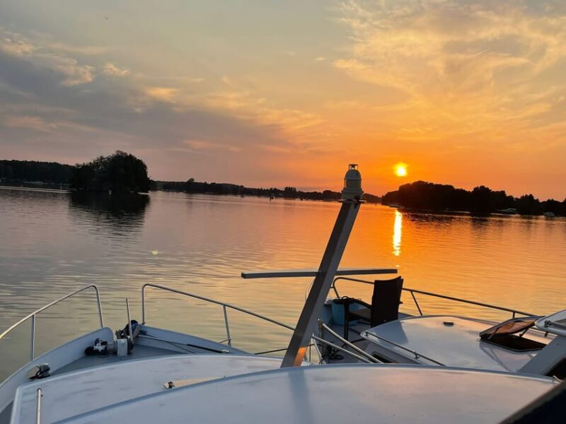 Sundowner, 2-hour sunset boat tour with skipper. - Who Would Love This Experience?