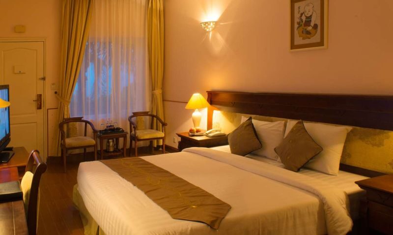 Sunlight 3D2N Tour: Ha Long Bay Cruise & Hotel at Cat Ba Island - Is the price good value?