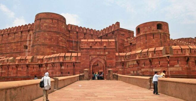 Sunrise Agra Trip From Delhi All Inclusive - Itinerary