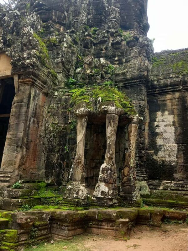 Sunrise at Angkor Wat, explore other temples with a Spanish-speaking guide. - Good To Know