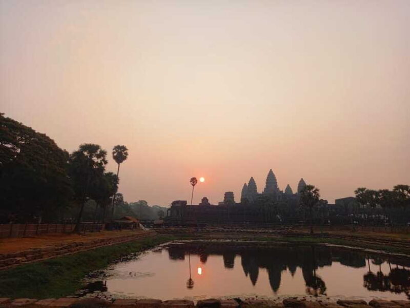 Sunrise at Angkor Wat, explore other temples with a Spanish-speaking guide. - FAQs