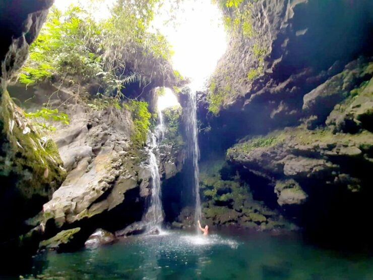 Sunrise At Central Java's Tallest Volcano - Day 1: Vibrant Market Exploration