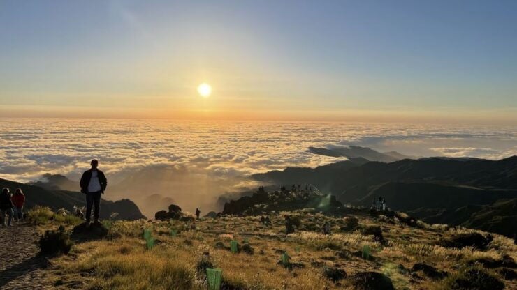 Sunrise at Pico Do Arieiro - Booking Details