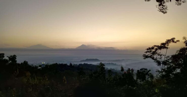 Sunrise at Puncak Saka, Prambanan, Sewu, Plaosan Temple - Tour Highlights at a Glance