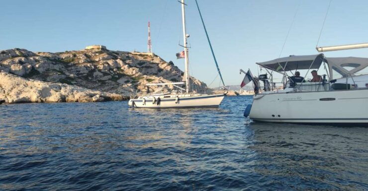Sunrise Boat Cruise to the Calanques & Cote Bleu Marine Park - Personalized Excursion Experience