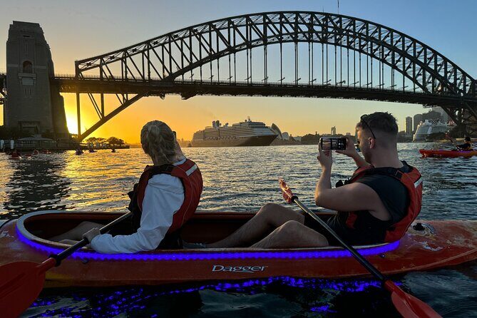 Sunrise Double Kayak Paddle Session on Syndey Harbour - An In-Depth Look at the Sydney Harbour Sunrise Kayak Tour