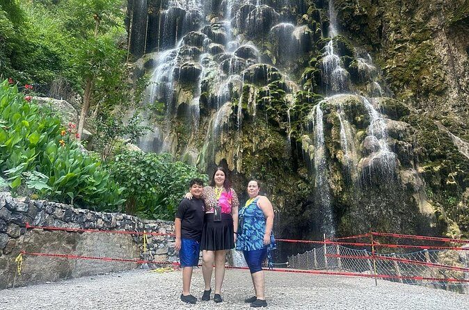 Sunrise in Tolantongo Grottoes with pick-up from your hotel - The Authentic Feel of the Experience