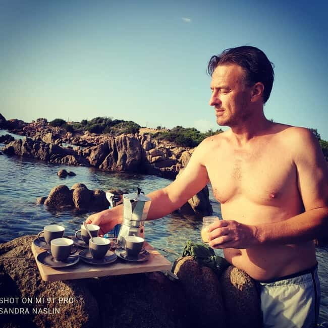 Sunrise Kayak Tour with Snorkeling and Coffee Experience - Who This Tour Is Perfect For