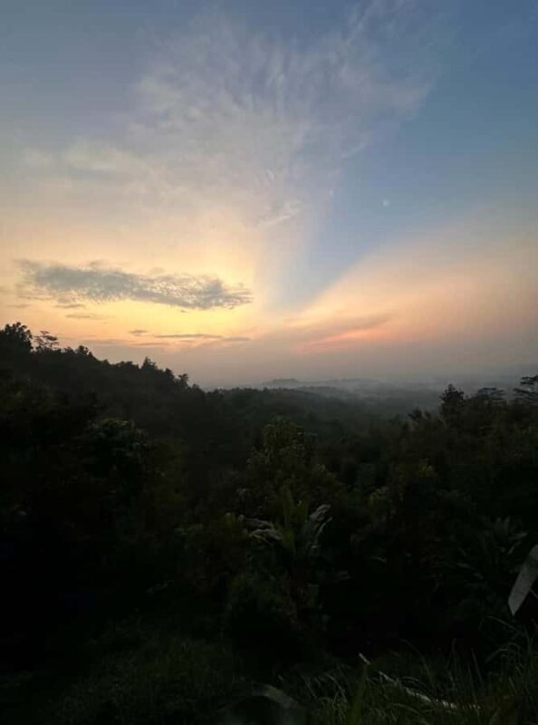 Sunrise Merapi Vulcano, Borobudur Temple & Prambanan Temple - Good To Know