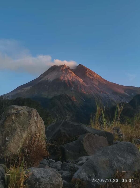 Sunrise Merapi Vulcano, Borobudur Temple & Prambanan Temple - Practical Details and Tips