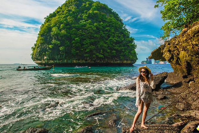 Sunrise Premium Tour to Phi Phi Island by Speed Boat - Good To Know