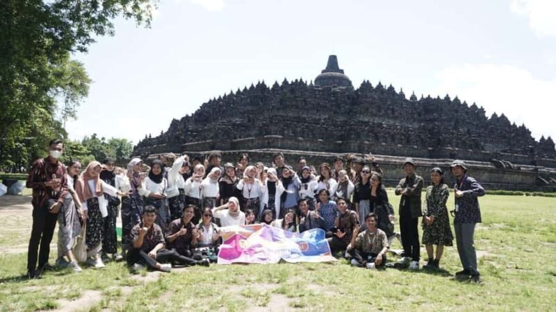 Sunrise Setumbu, Borobudur & Prambanan Temple Tour - The Detailed Experience