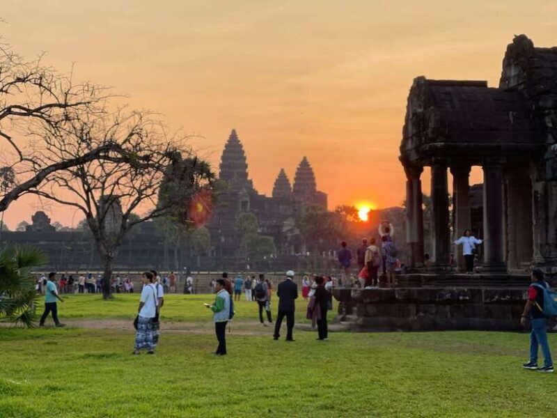 Sunrise Shared Tour in Angkor from Siem Reap - Who Should Choose This Tour?