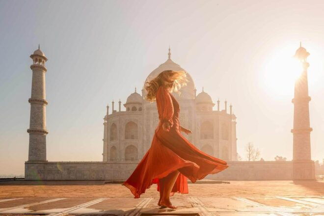 Sunrise Taj Mahal, Agra Fort & Mehtab Bagh Tour by Tuk Tuk - Experience