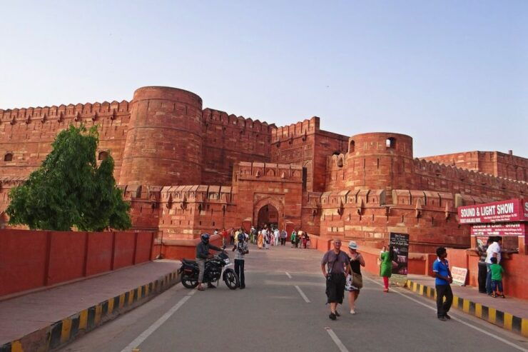 Sunrise Taj Mahal And Agra Fort Tour From Delhi - Itinerary