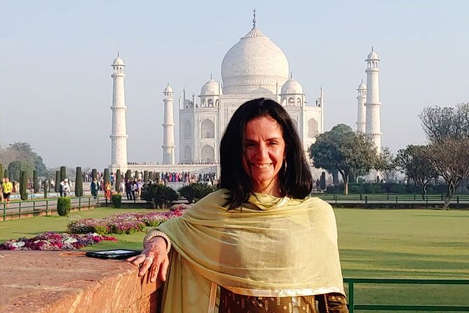 Sunrise Taj Mahal and Agra Private Day Tour From Delhi by Car - Itinerary Overview
