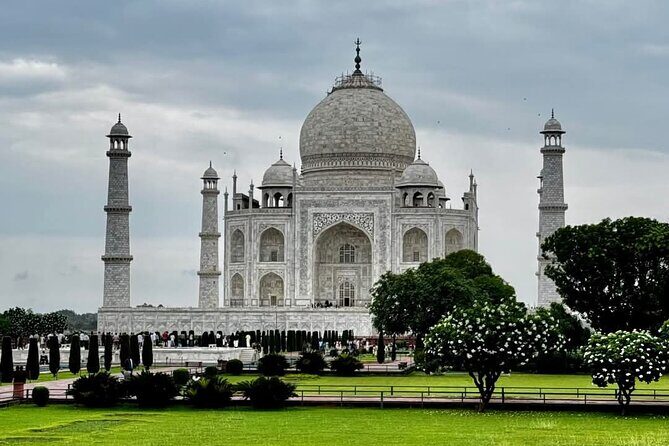 Sunrise Taj Mahal Private Tour from Delhi - Good To Know