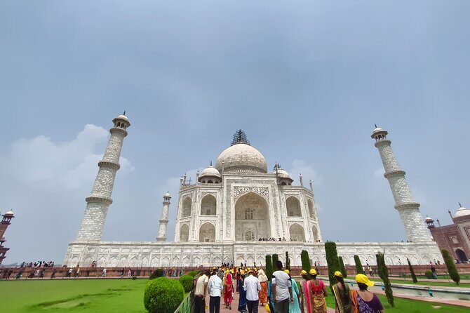 Sunrise Taj Mahal Private Tour from Delhi - What the Tour Entails: A Close Look at the Itinerary