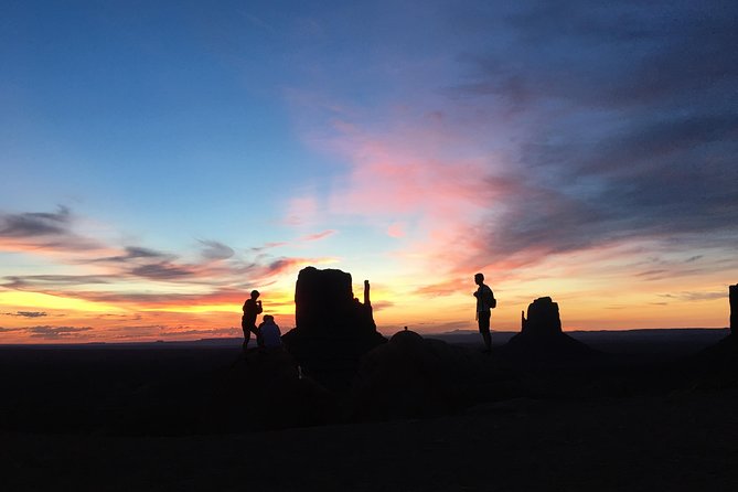 Sunrise Tour of Monument Valley - Highlights of the Sunrise Tour