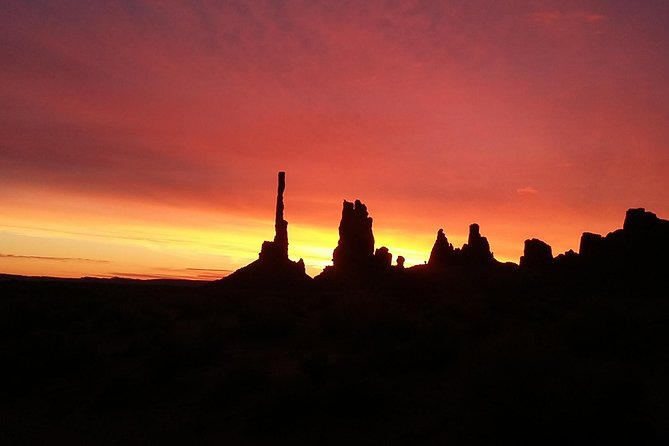 Sunrise Tour of Monument Valley - What to Expect and Additional Information