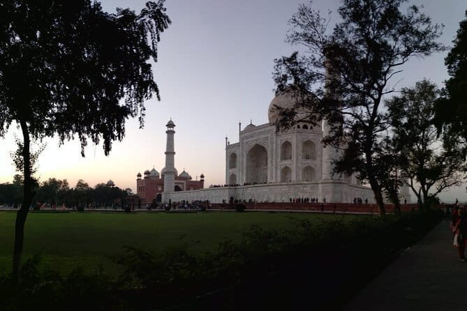 Sunrise tour of Taj Mahal with Guide - Introduction: Why a Sunrise Tour of the Taj Mahal Is Special