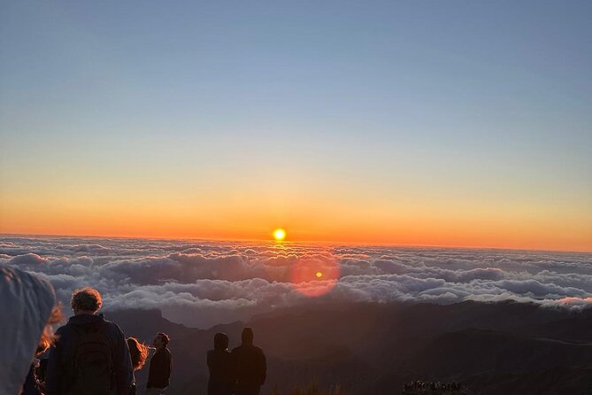 Sunrise Transfer to Hike Pico Areeiro to Pico Ruivo - Good To Know